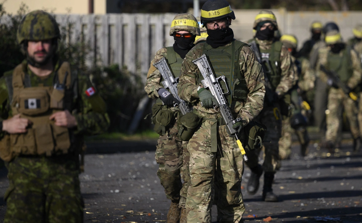 Leon Neal / Getty Images