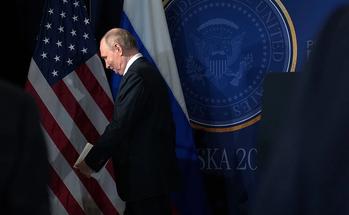 Andrew Harnik / Getty Images