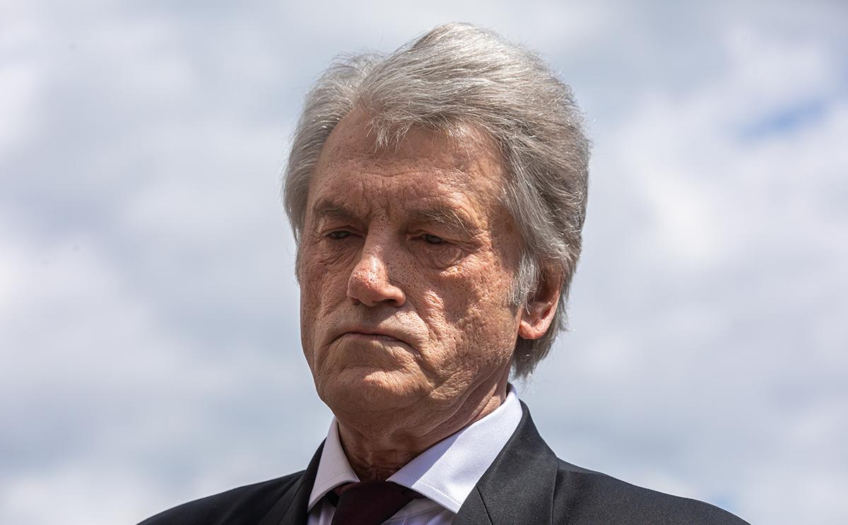 Ющенко заявил о толпе президентов, убеждавших Зеленского на переговоры