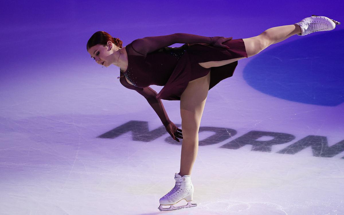 Хореограф Тутберидзе заявил, что Трусова «сбежала с чемпионата России»