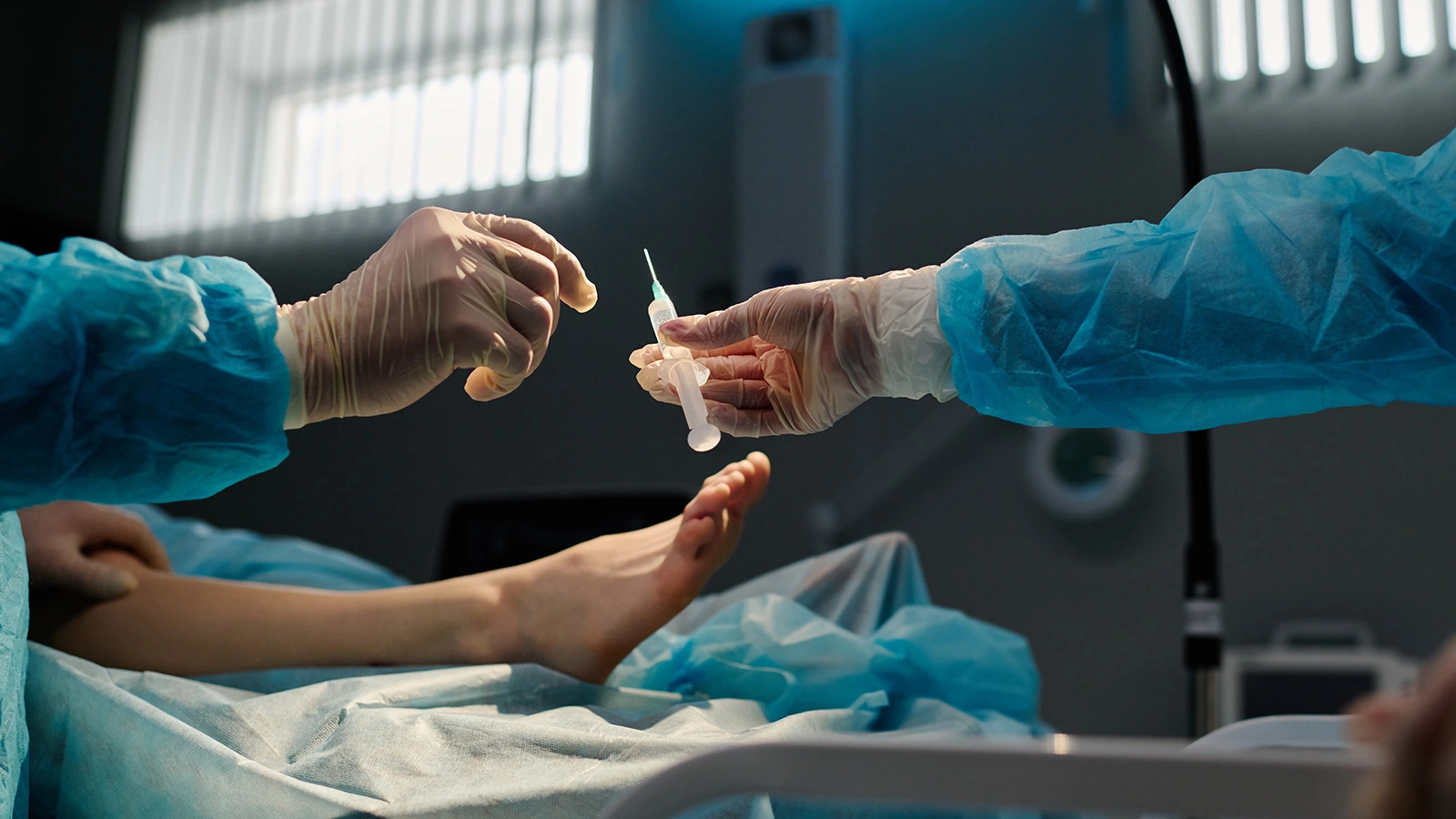 Во Франции анестезиолога «Доктора Смерть» осудили за убийство 12 человек