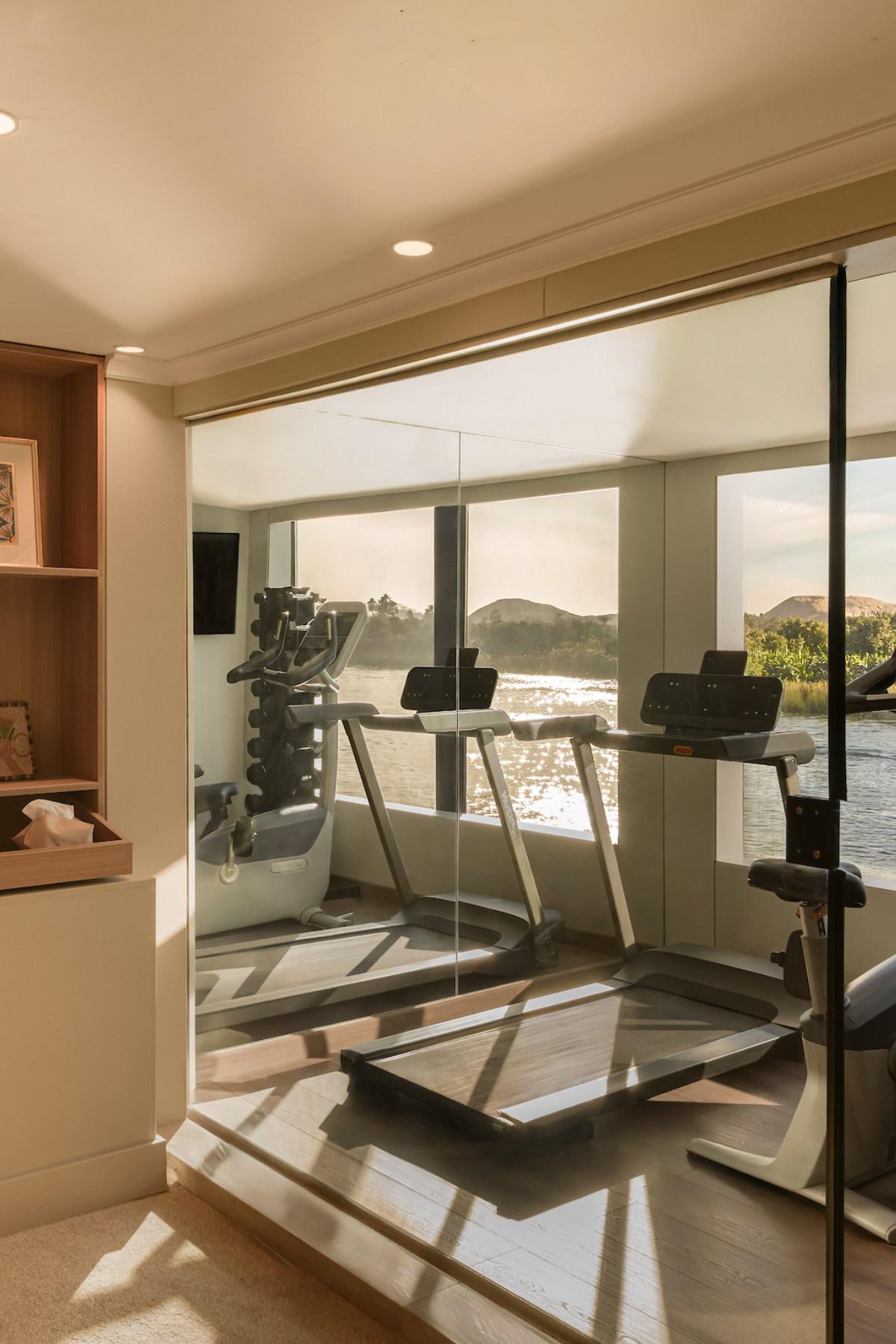 Спортзал, Le Fayan Suites