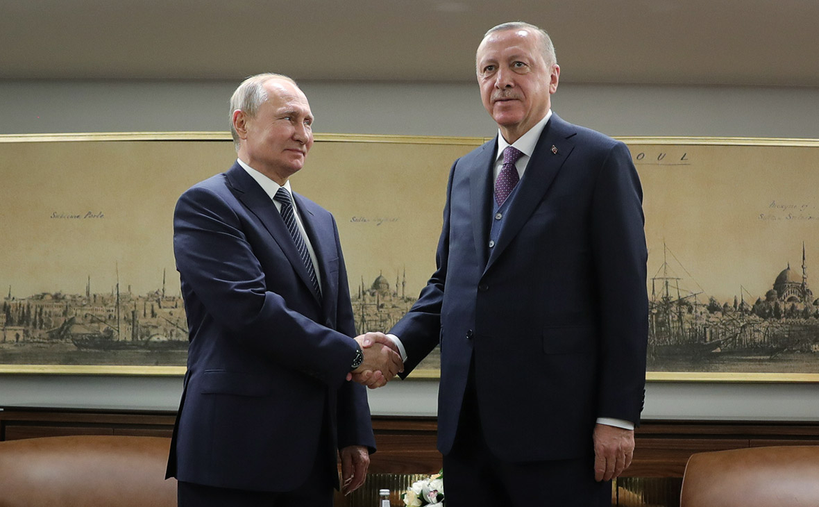 Владимир Путин и Реджеп Тайип Эрдоган&nbsp;(слева направо)