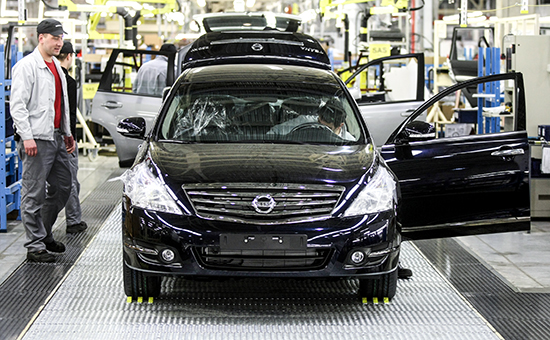 Производство автомобилей на заводе Nissan в Санкт-Петербурге
