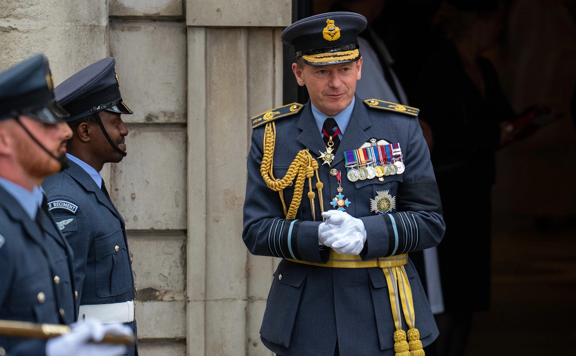 Carl Court / Getty Images