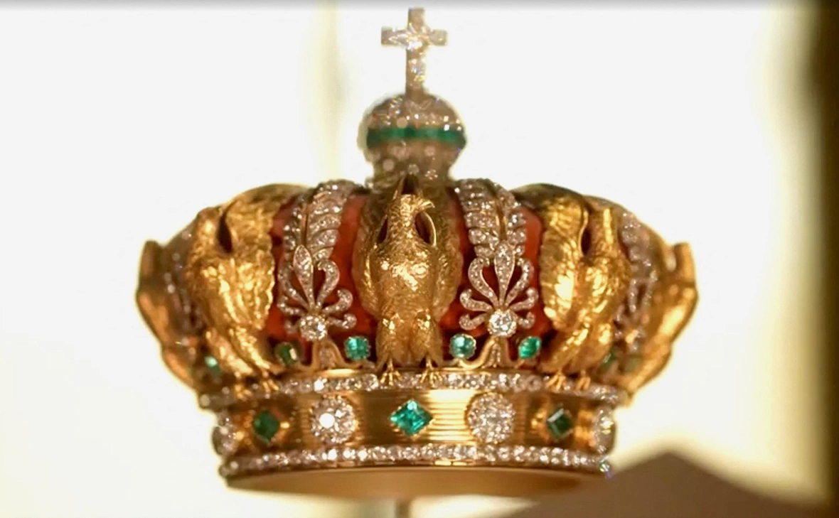 Louvre Museum / Reuters