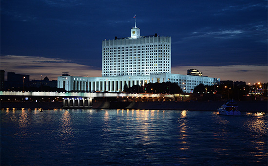 Вид на Дом правительства Российской Федерации


