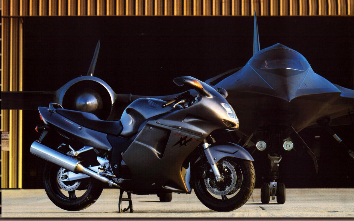 Honda CBR 1100XX Super Blackbird