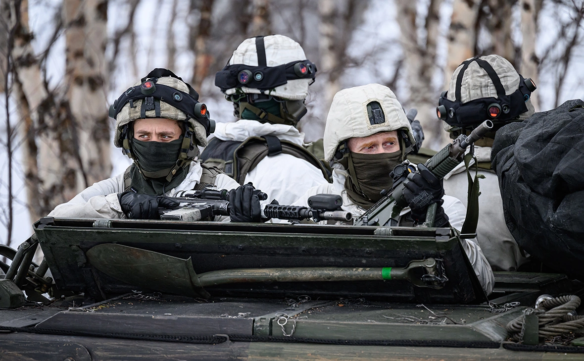 Leon Neal / Getty Images