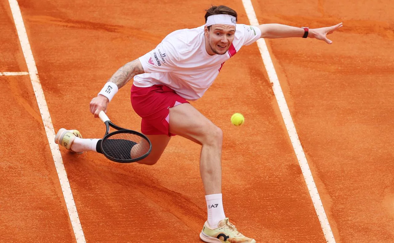 Julian Finney / Getty Images