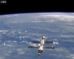 Рекордный выход в космос: 9 часов около МКС