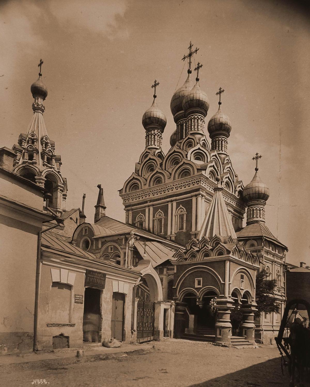 Церковь Святой Живоначальной Троицы в Никитниках. 1882&ndash;1883 годы
