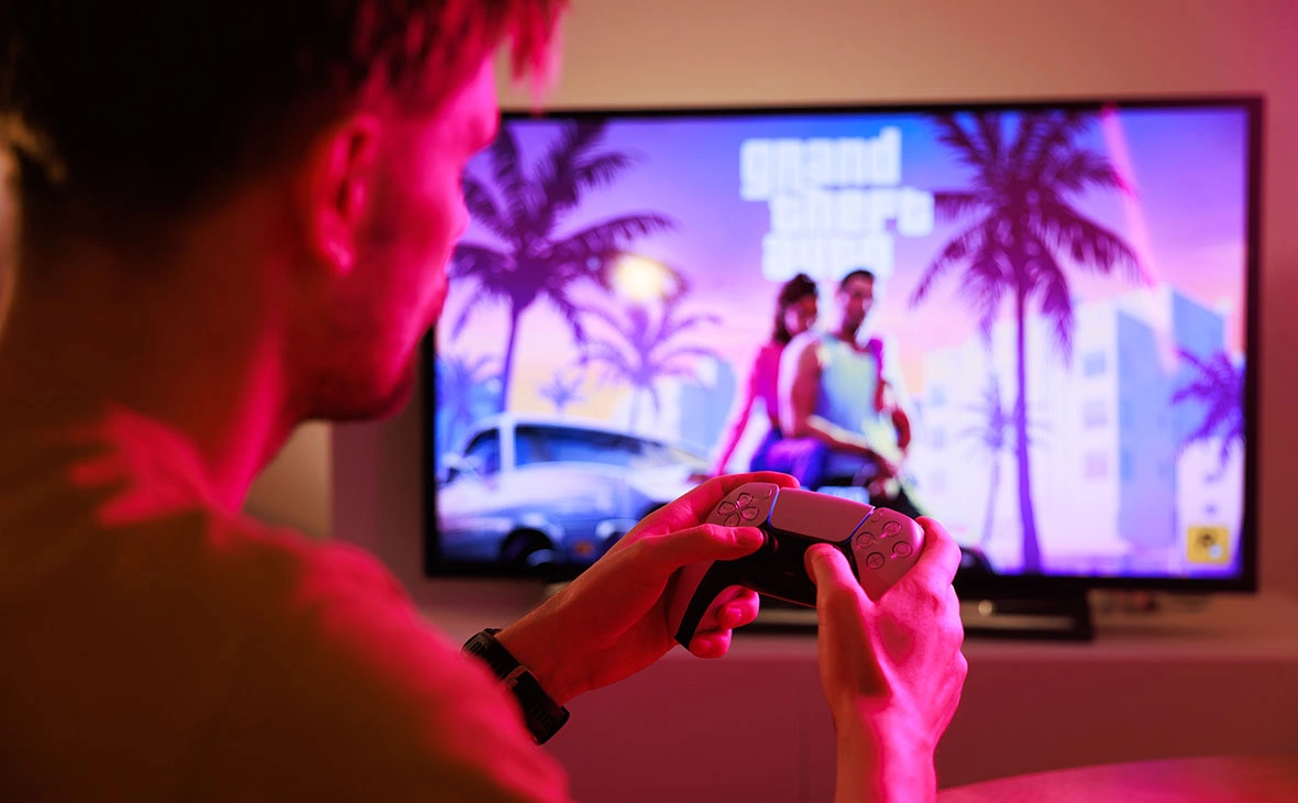 Girts Ragelis / Shutterstock