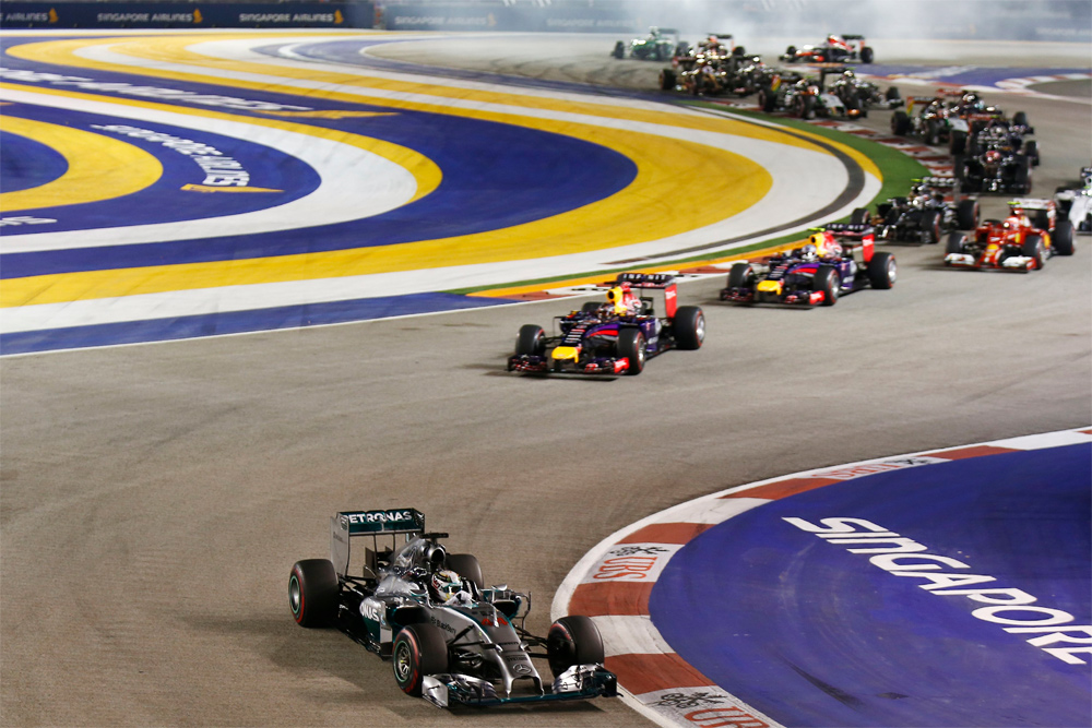 Ночной Гран-при: как в Формуле-1 сменился лидер