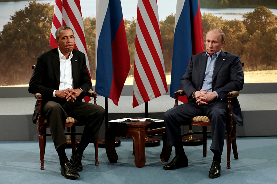 Если сначала, комментируя диалог Дмитрия Медведева с Бараком Обамой, эксперты говорили, что &laquo;перезагрузка&raquo; действительно возможна, то к возвращению Путина в кресло президента проблемы только усугубились. Встречу 2013 года в Северной Ирландии в рамках G8 комментаторы назвали &laquo;ледяной&raquo;. Стороны не договорились ни по Сирии, ни по ПРО, ни по Афганистану, а во время протокольной церемонии Путин и Обама и вовсе предпочли не разговаривать друг с другом. Спустя полгода Крым стал частью России, а формат G8 ушел в прошлое