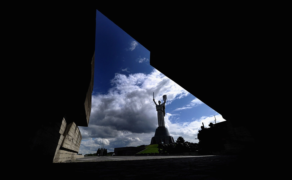 Laurence Griffiths / Getty Images