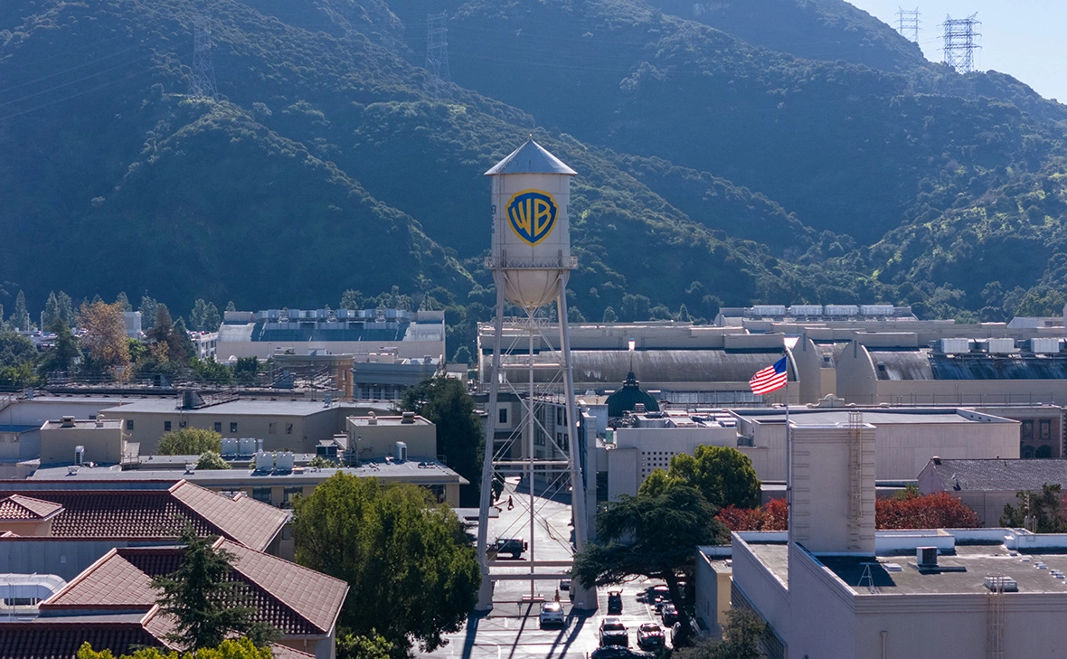 Mike Blake / Reuters