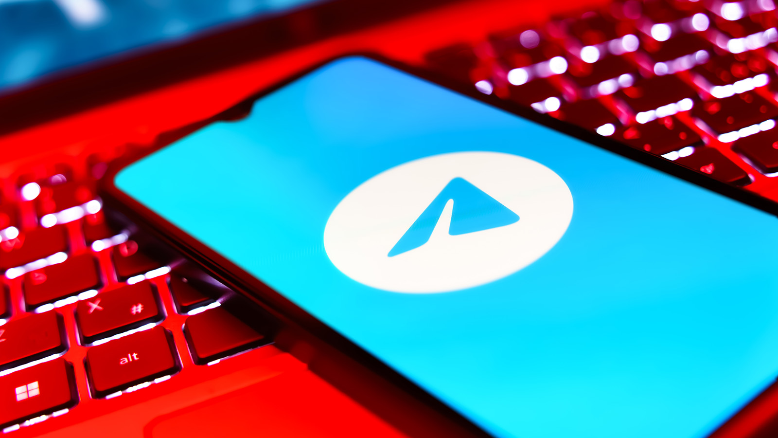 Роскомнадзор ограничивает работу Telegram. Какие есть альтернативы