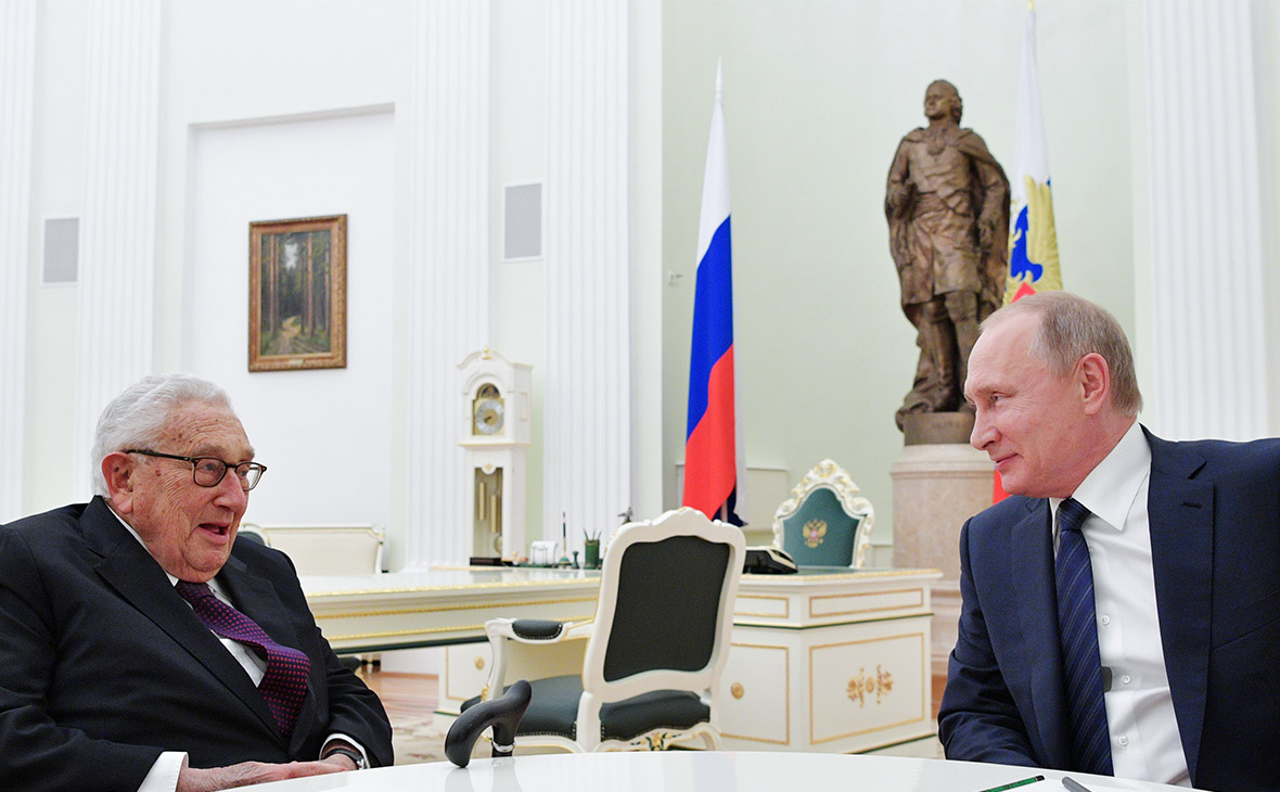 Генри Киссинджер и ​Владимир Путин


