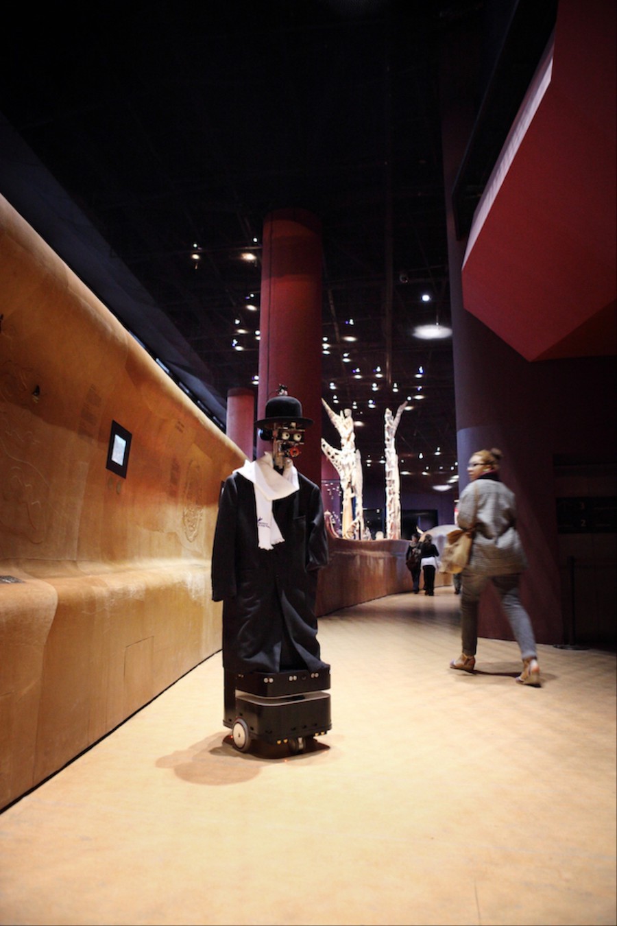 Робот Беренсон в Музее на набережной Барли