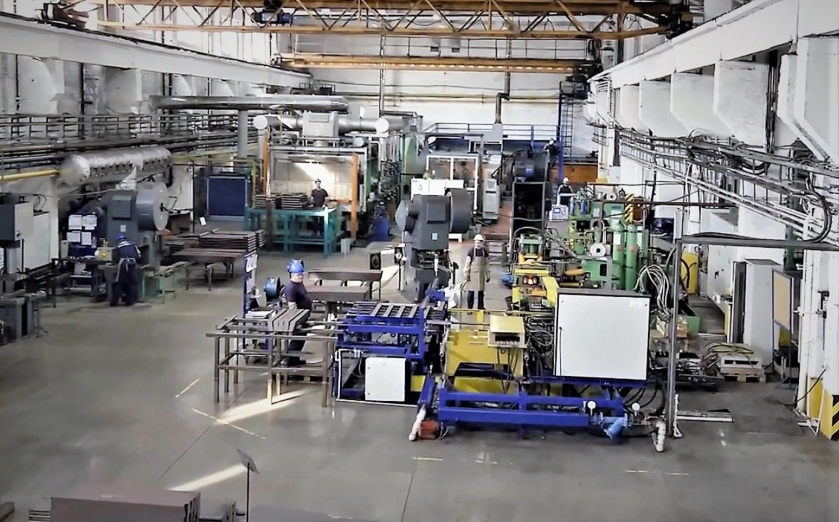 "Уральский пружинный завод"