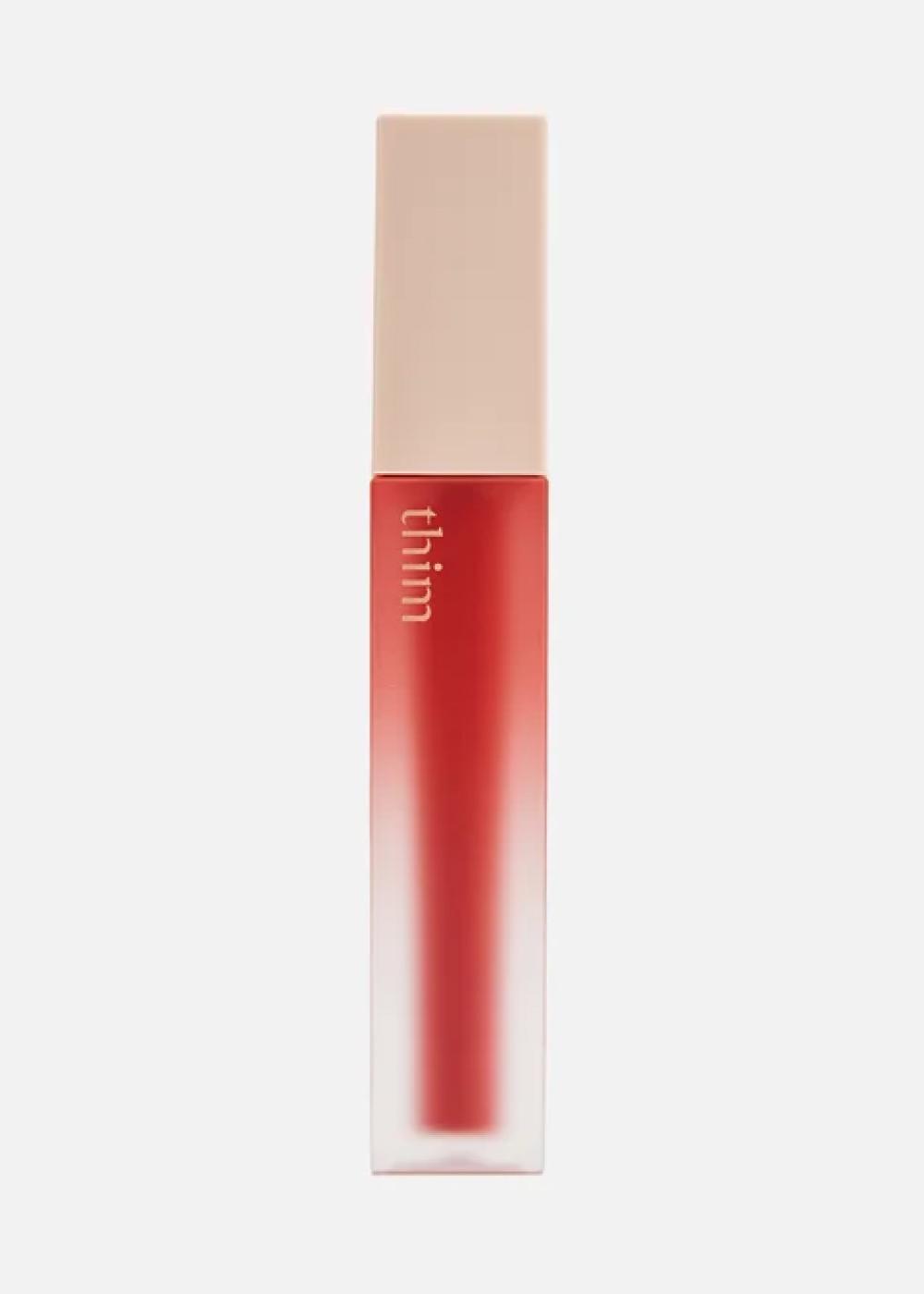 Жидкая матовая губная помада Sheer Matte, оттенок 04 Petal Red, Thim, 1732 руб. (&laquo;Золотое яблоко&raquo;)