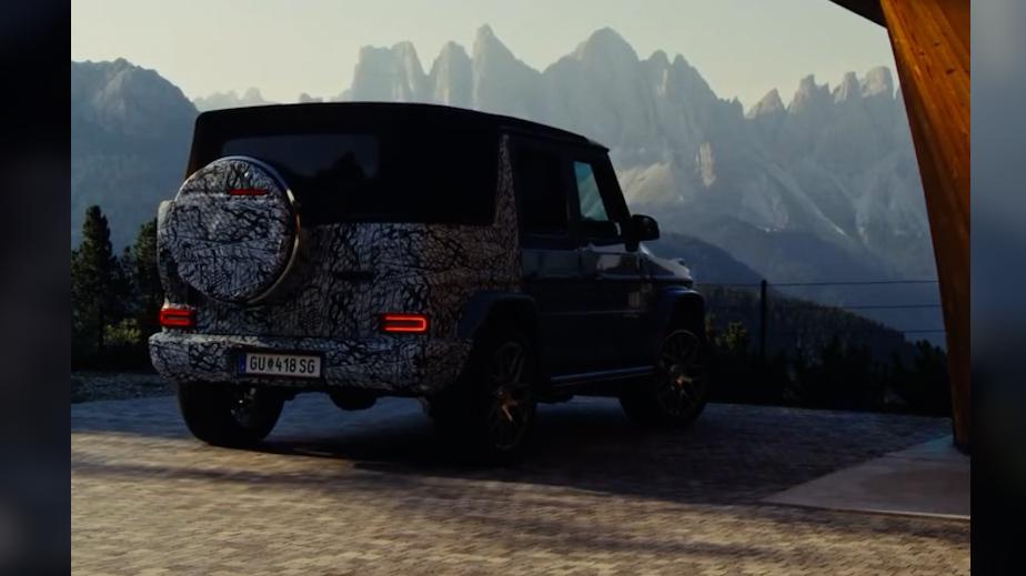 Mercedes представил новый кабриолет G-Class