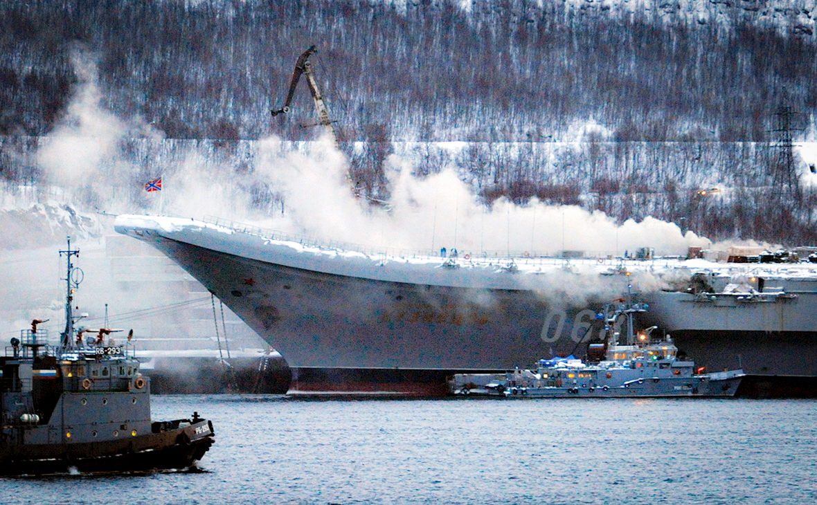 Пожар на крейсере &quot;Адмирал Кузнецов&quot;