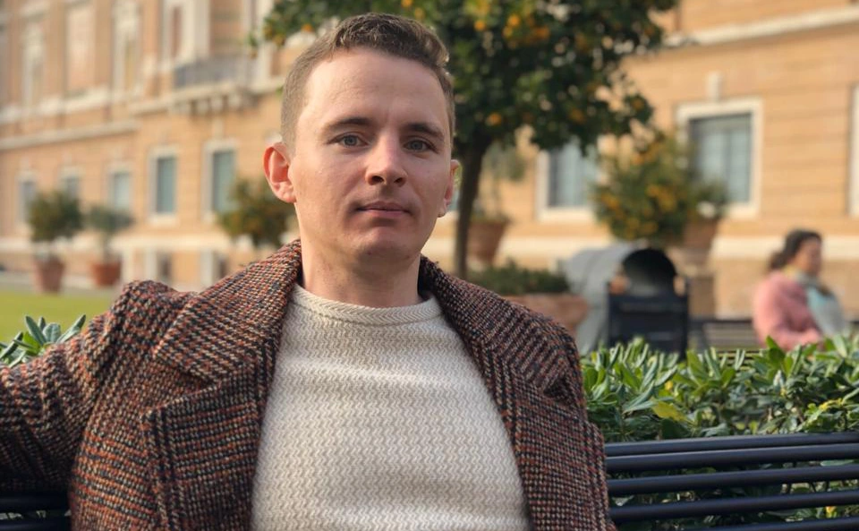 twitter.com/IgorEronkoRus