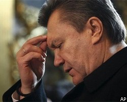 Партия регионов: На выборах побеждает В.Янукович