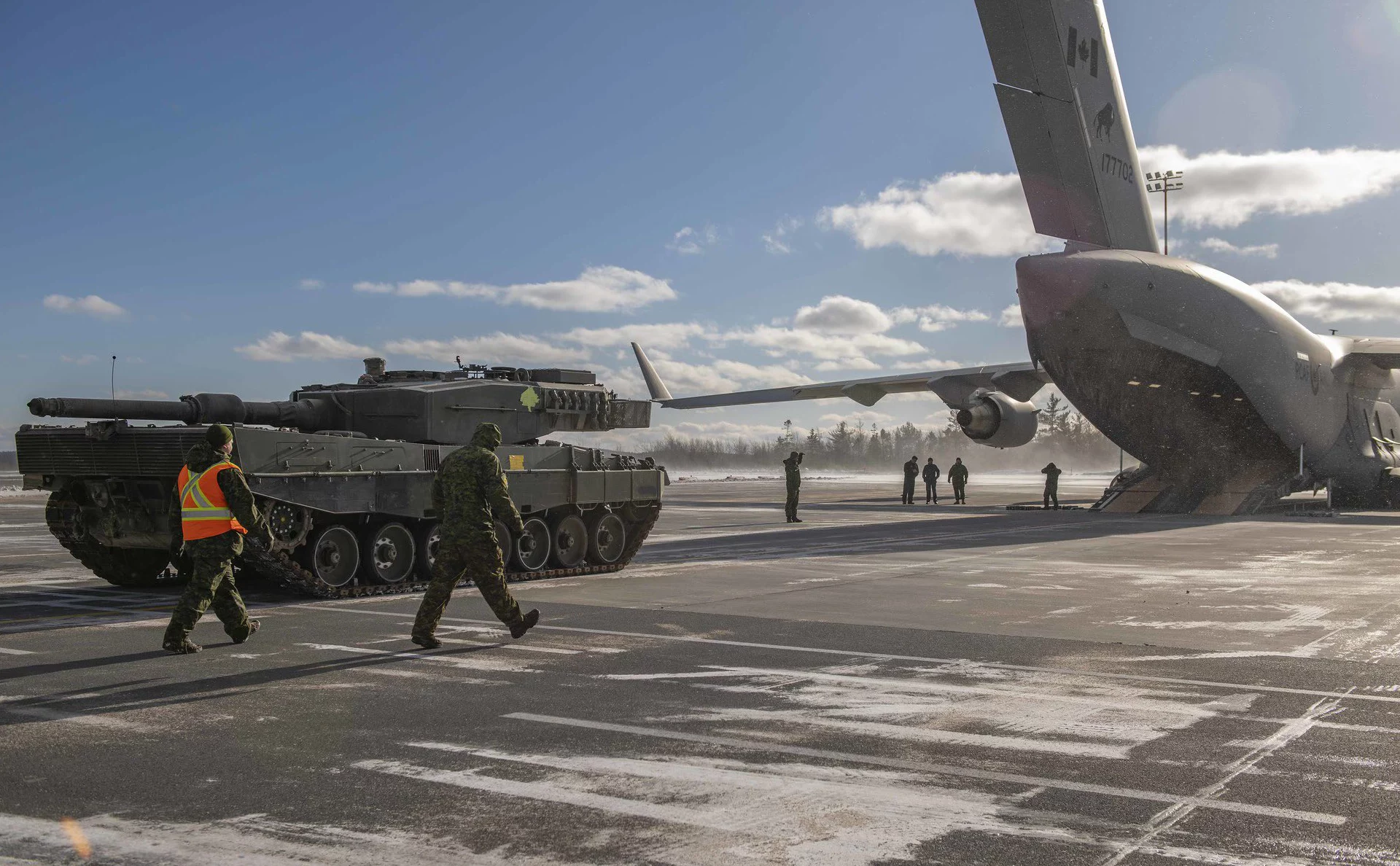 Anita Anand / Twitter