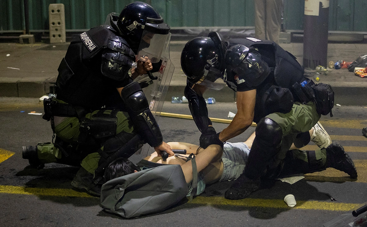 Marko Djurica / Reuters