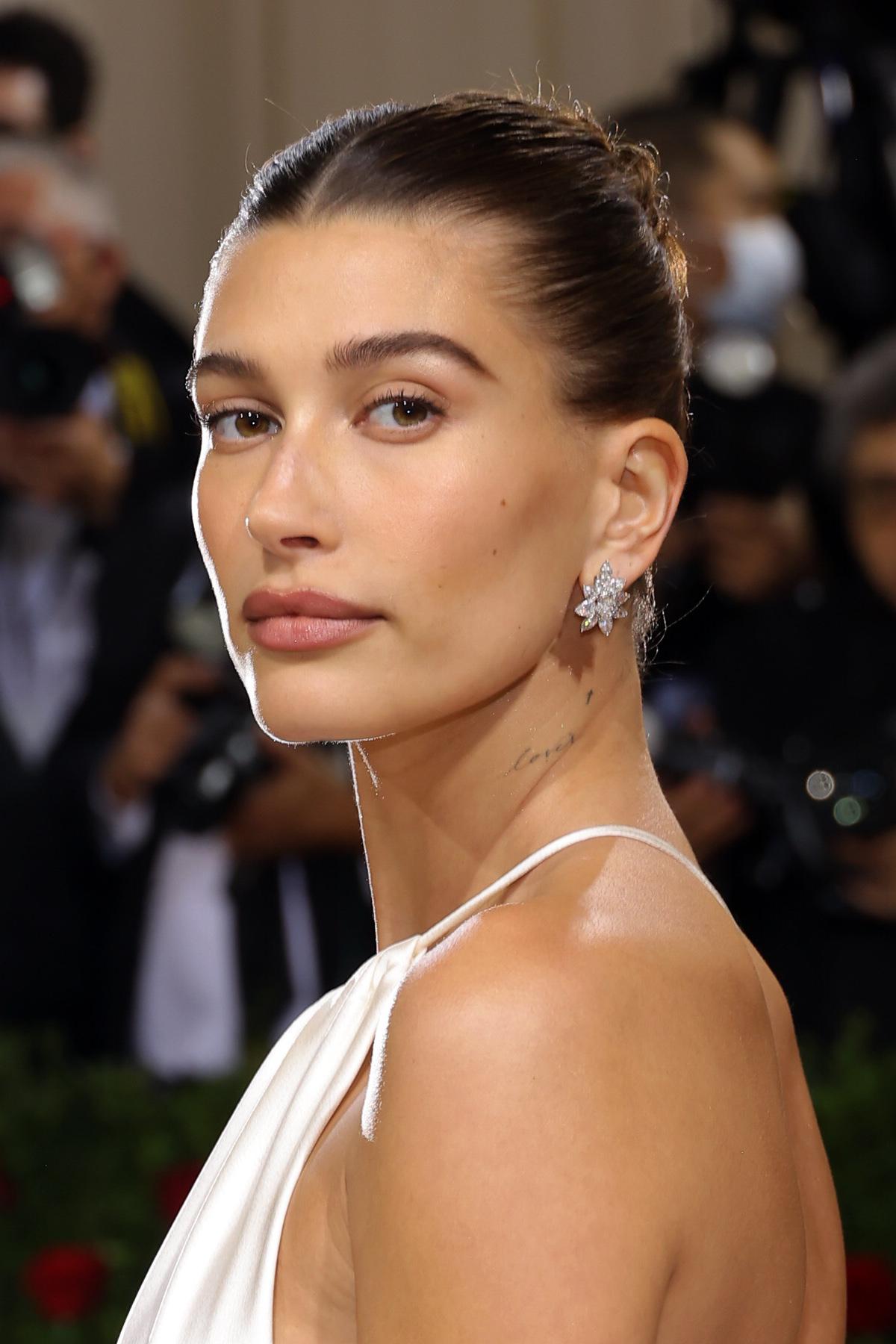 Хейли Бибер