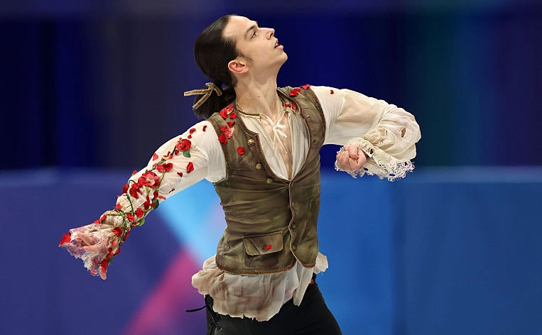 Matthew Stockman / Getty Images