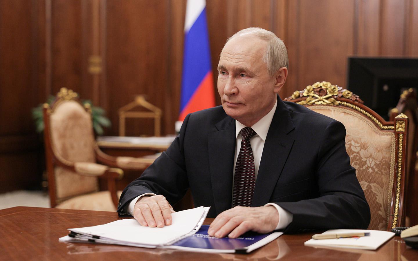 Путин поздравил АвтоВАЗ с юбилеем. Предприятию исполнилось 60 лет