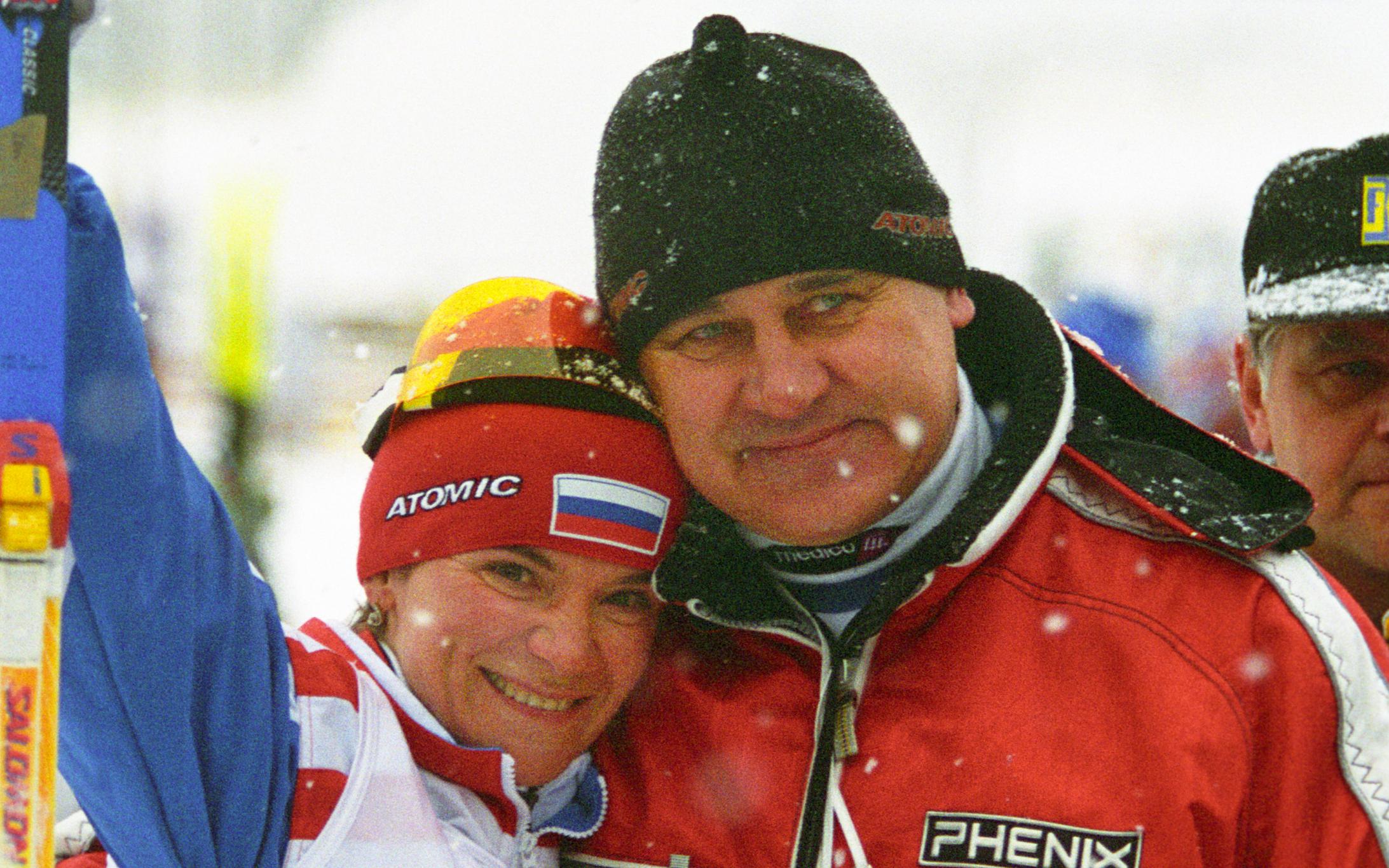 Лариса Лазутина и Анатолий Акентьев на самой успешной для российских лыжников Олимпиаде-1998