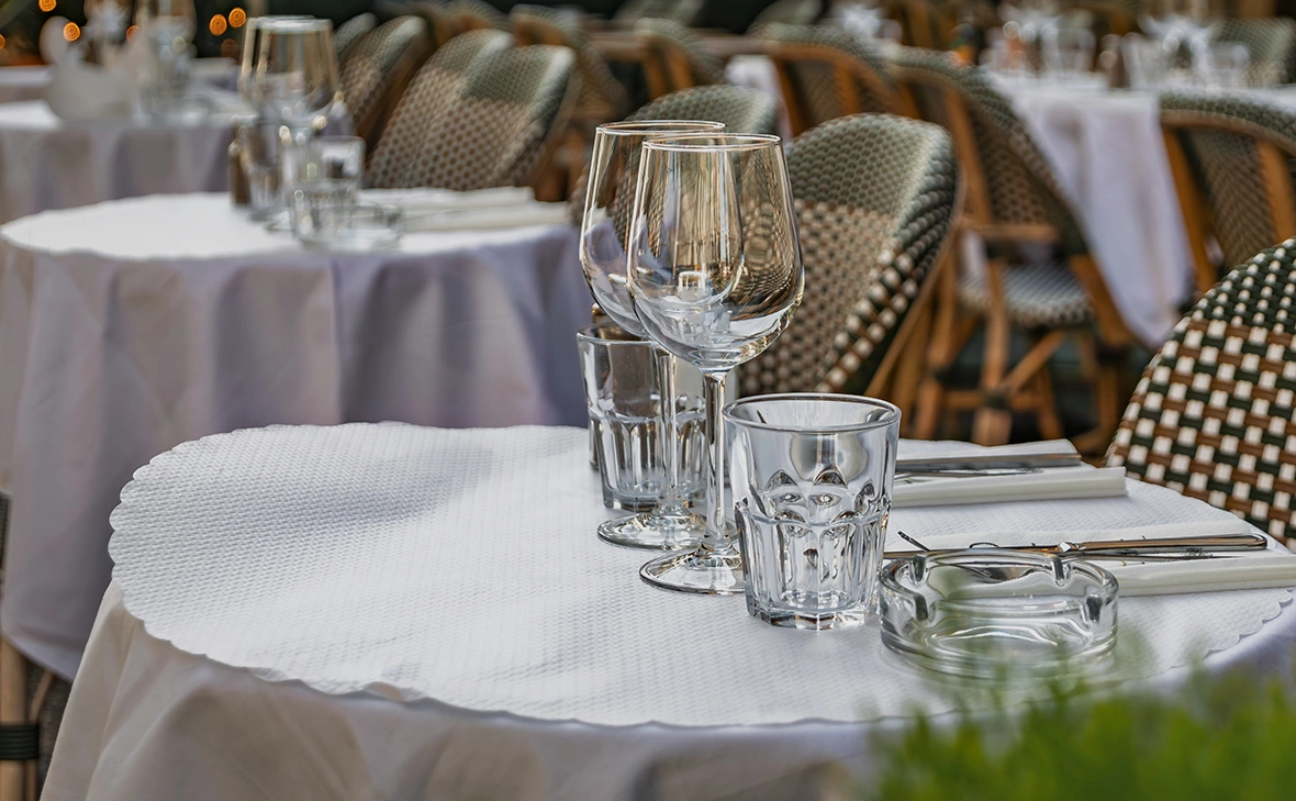 SvetlanaSF / Shutterstock