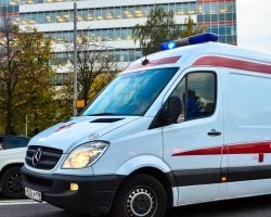 Четыре человека пострадали в ДТП с фурой в Московском районе Петербурга