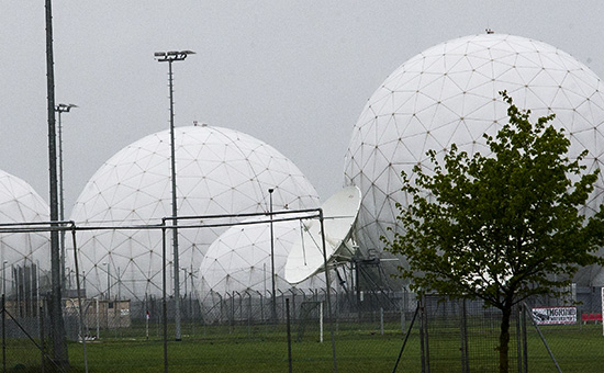Радарный комплекс Федеральной разведывательной службы Германии (BND) ​в Бад-Айблинге, Германия
