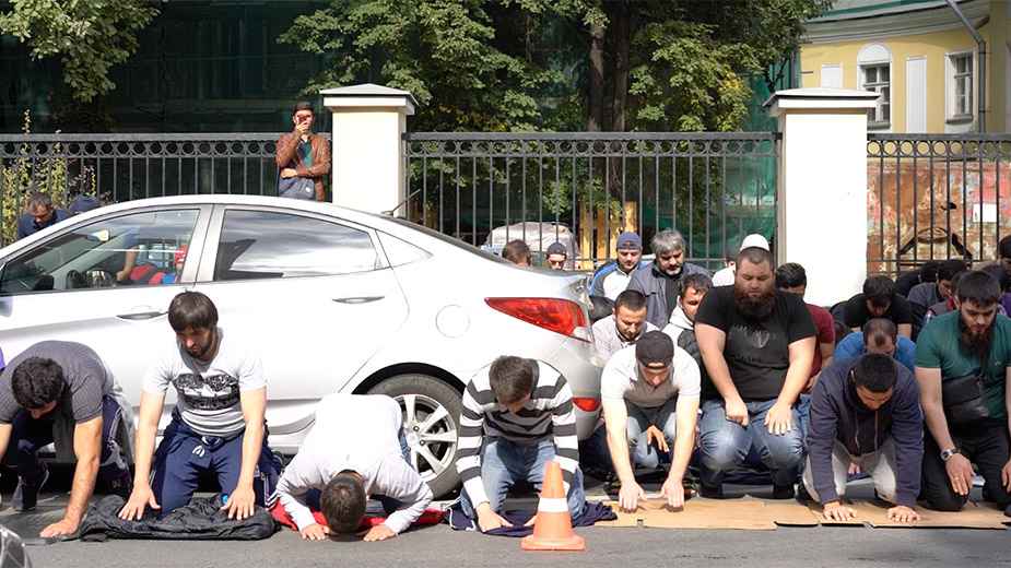 В центре Москвы у посольства Мьянмы состоялась акция протеста мусульман