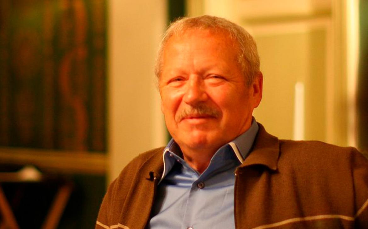Умер озвучивший Адриано Челентано актер Рудольф Панков