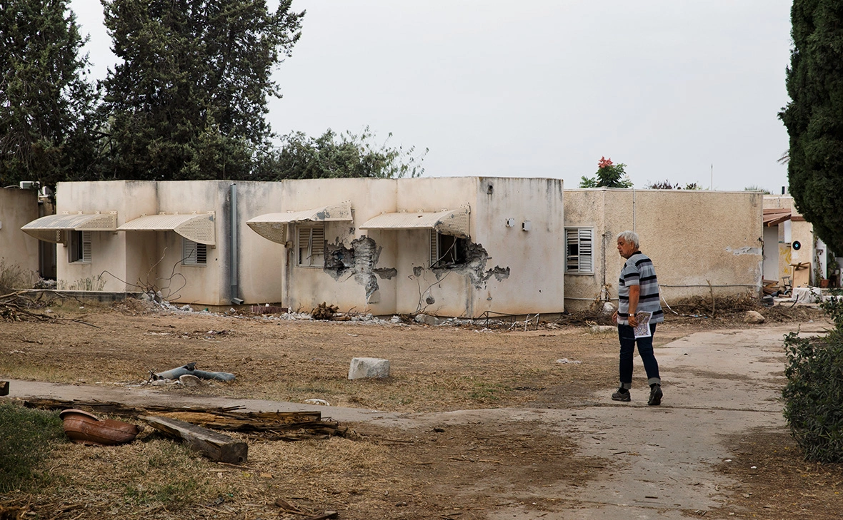 Amir Levy / Getty Images