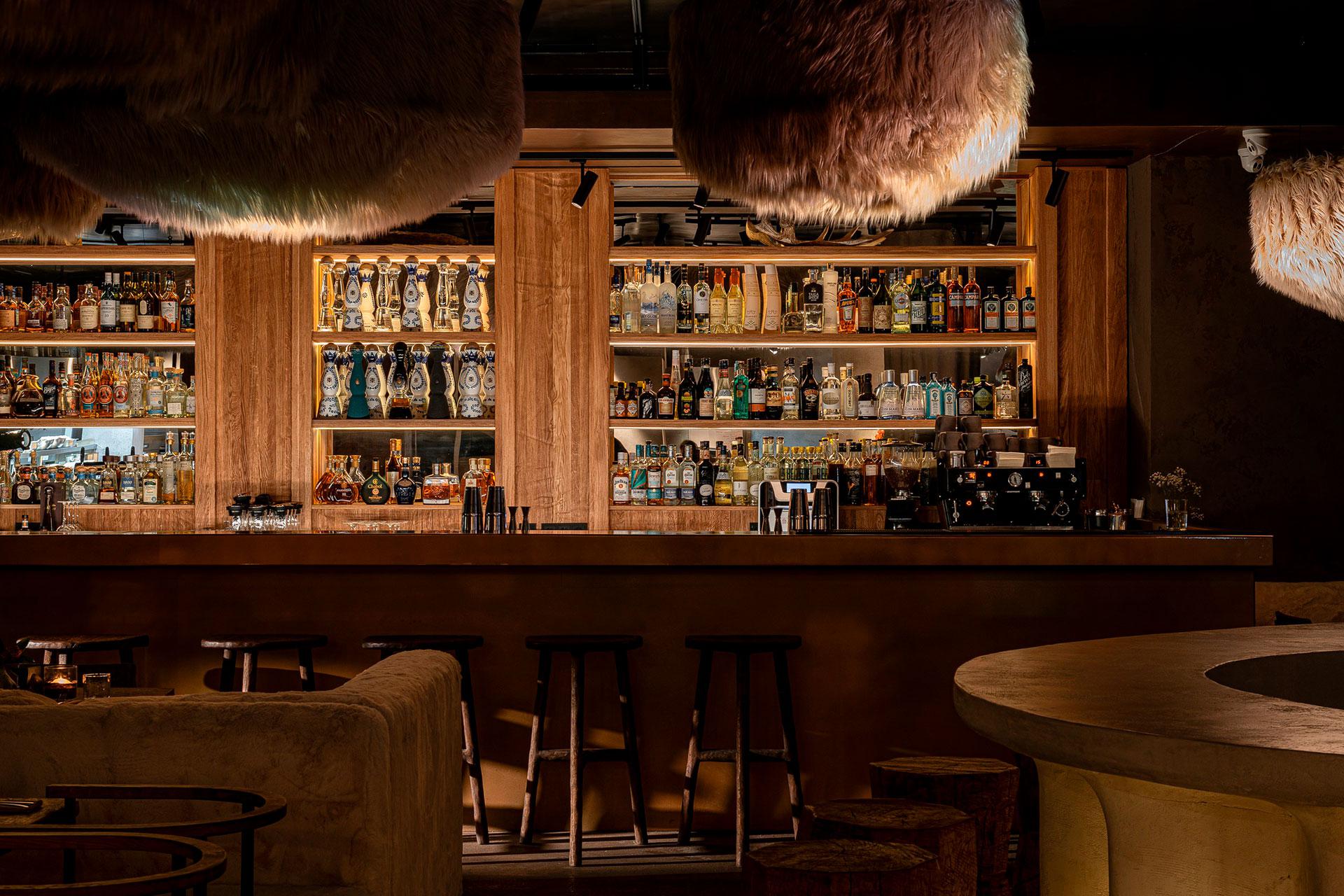 Интерьер ресторана &laquo;Manul&raquo;