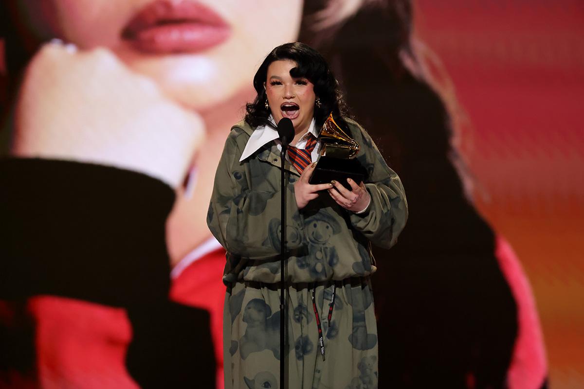 «Лучшее сольное поп-исполнение» — Messy, Лола Янг