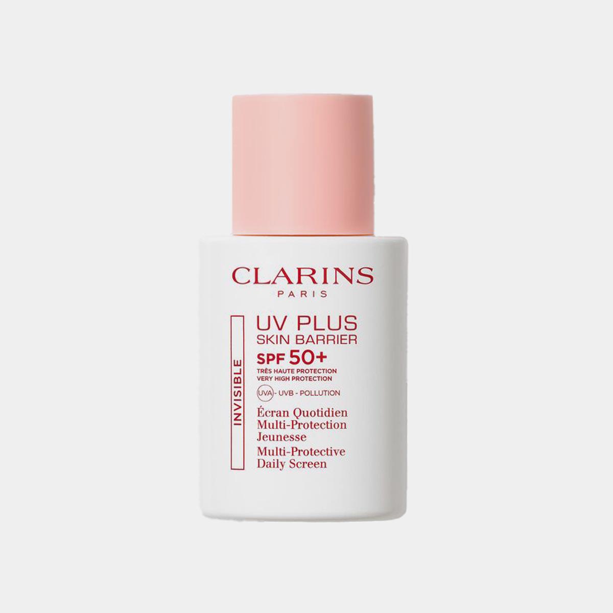 Солнцезащитный флюид для лица UV Plus Skin Barrier Invisible Multi-Protective Daily Screen SPF 50+, Clarins, 3649 руб. («Рив Гош»)