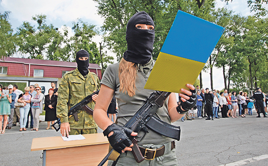 Принятие присяги батальоном «Донбасс» под Киевом 23 июня 2014 года