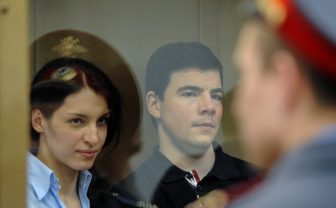 Евгения Хасис и Никита Тихонов во время оглашения приговора в Мосгорсуде