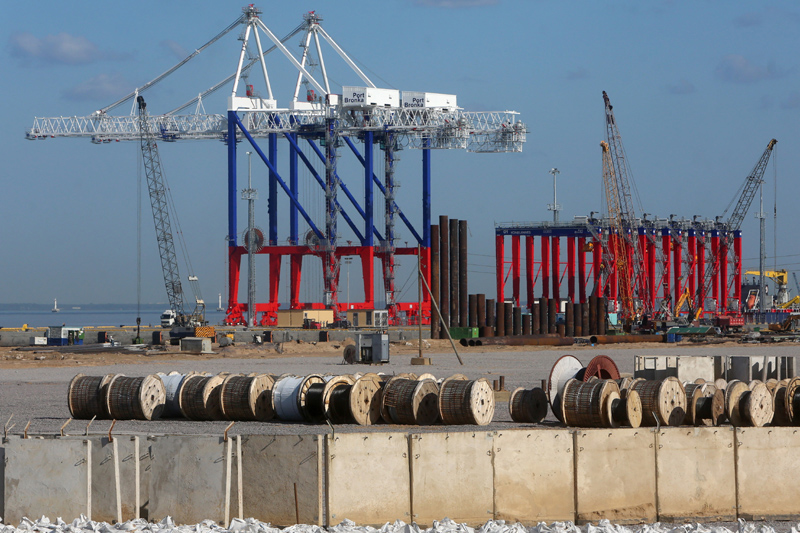 Строительство морского порта Бронка. Монтаж портового оборудования.&nbsp;2015 год


