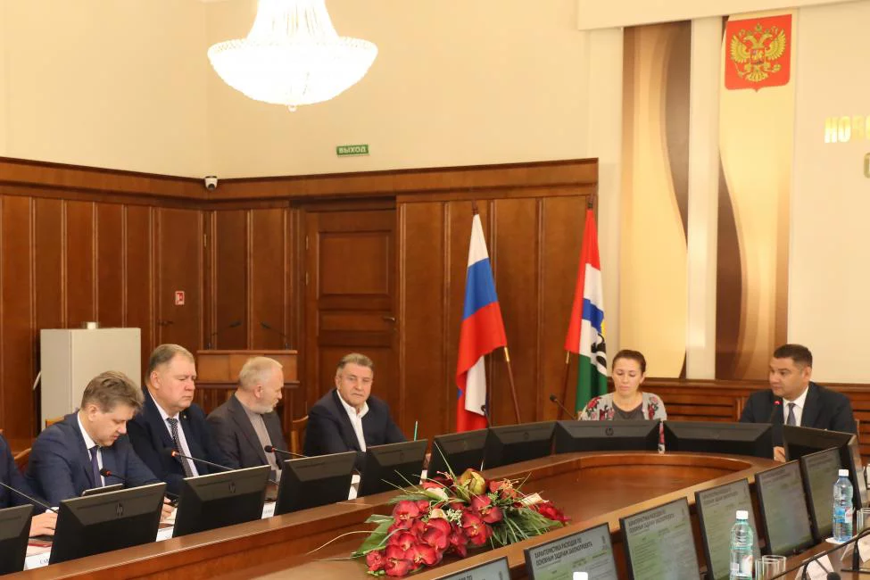 пресс-служба Заксобрания Новосибирской области