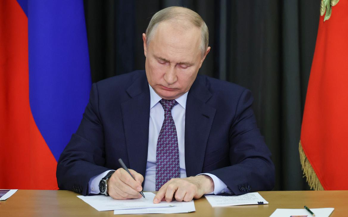 Путин разрешил использовать цифровые активы в международных расчетах